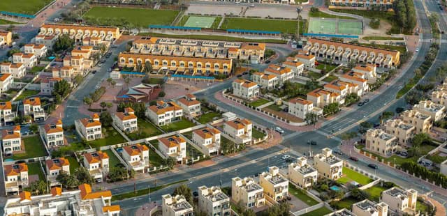 JVT (Jumeirah Village Triangle)